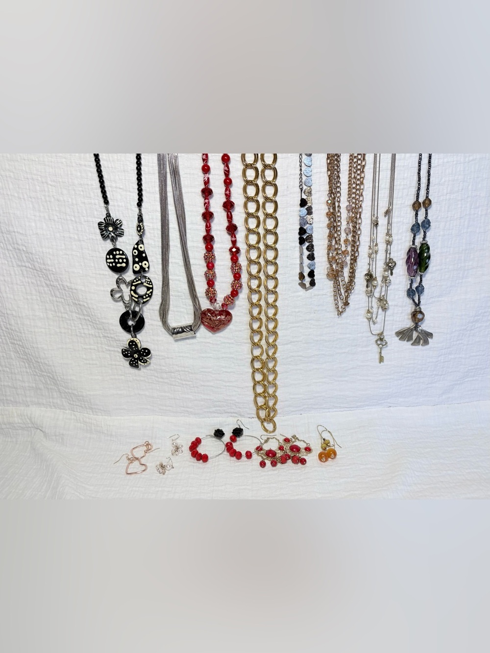 Sellers Lot Of 12 Boho Style Fashion Necklaces & Earrings Curated Untangled Sell